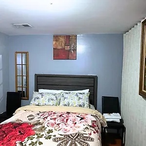 house-divine-room-d-6mins-near-ewr-airport-4mins-to.us-newyorkcity.com/