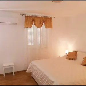 Perina Apartment